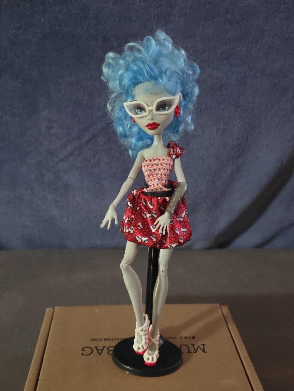 Monster High- Dot Dead Gorgeous Ghoulia Yelps 2012